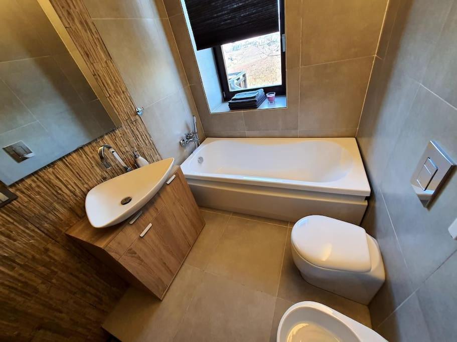 Villa Cristallo Private Apartment Fontanelice Dış mekan fotoğraf