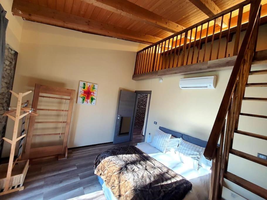 Villa Cristallo Private Apartment Fontanelice Dış mekan fotoğraf